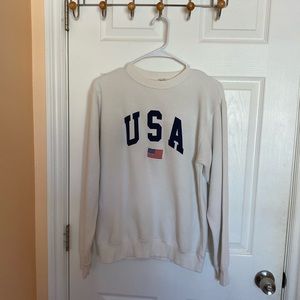 Brandy Melville USA Crewneck